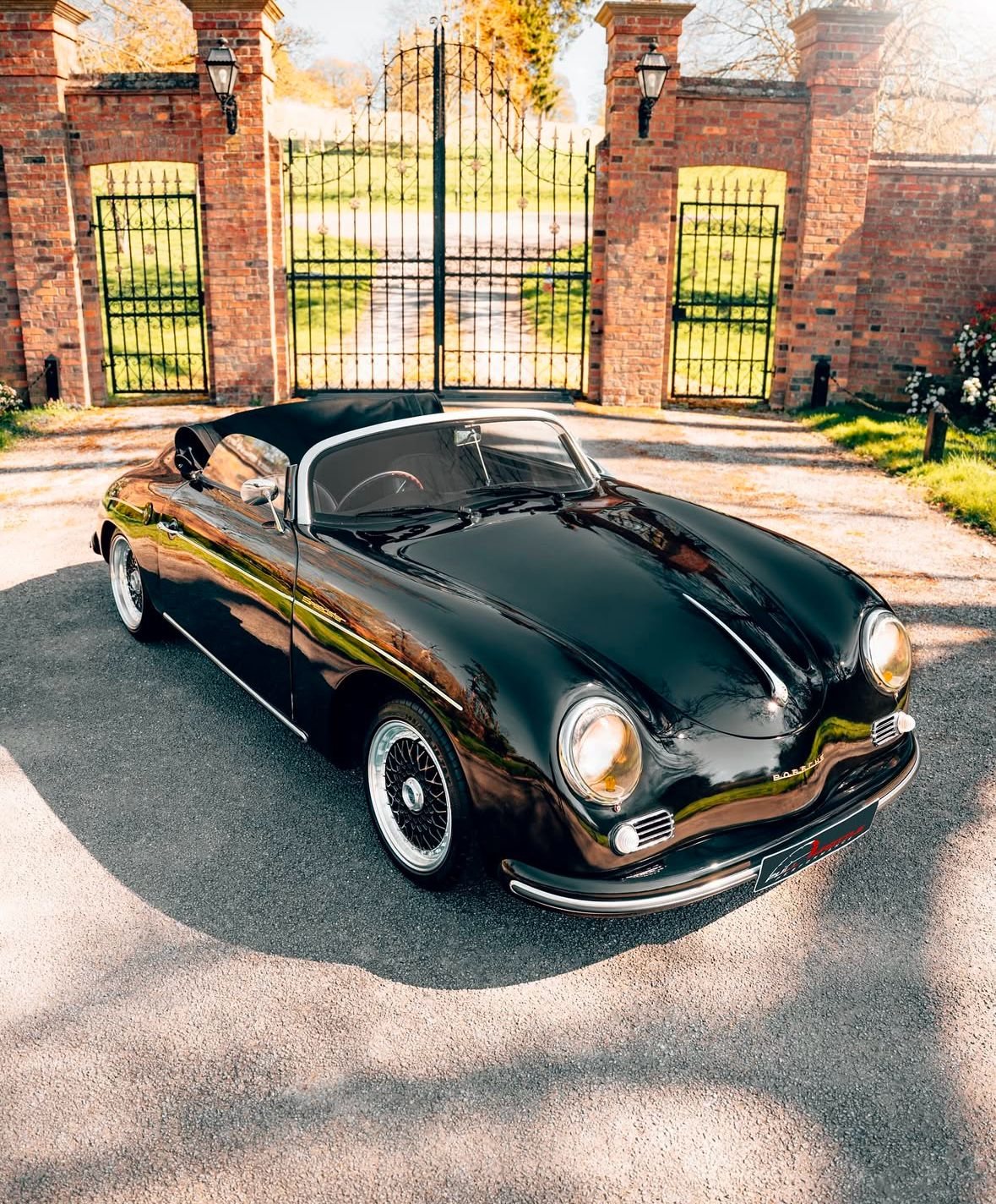 Porsche 356 — Bedford Executive Cars