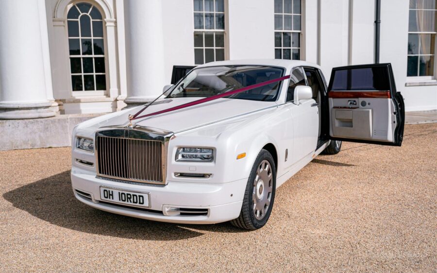 Rolls-Royce Phantom Series II — Bedford Executive Cars